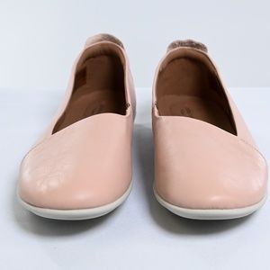 LIke New Clarks Shoes